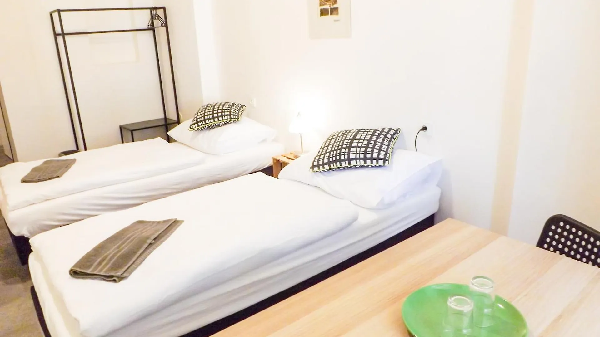 Homestay szállás Friends On The Road D4 Apartman Prága